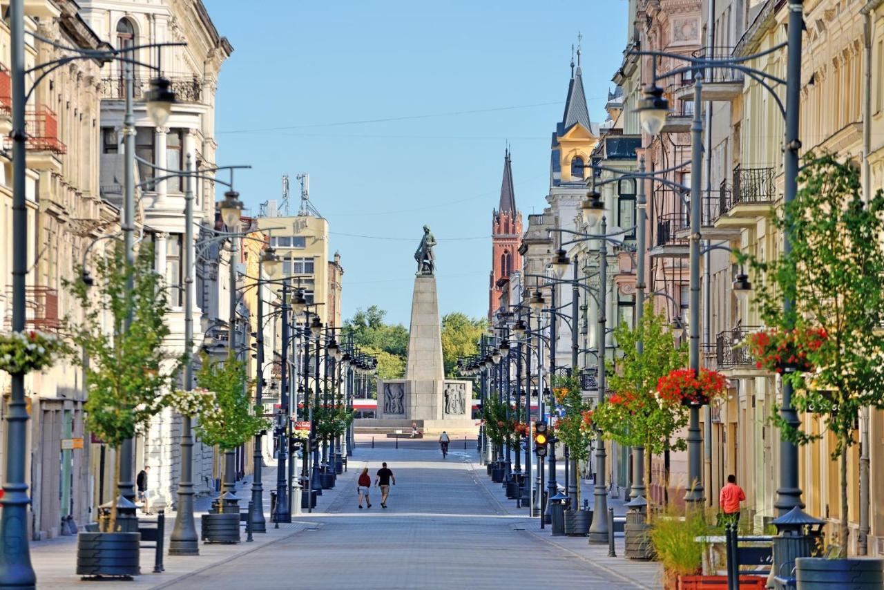 Hola Apartamenty Piotrkowska Лодз Екстериор снимка