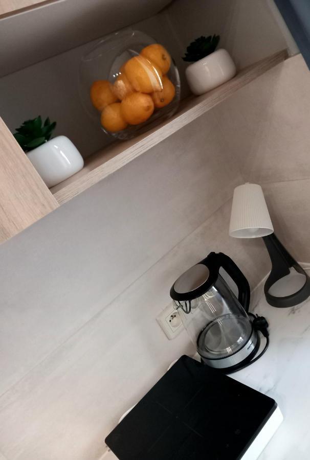 Hola Apartamenty Piotrkowska Лодз Екстериор снимка