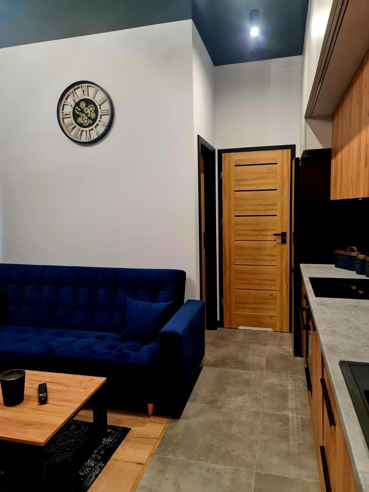 Hola Apartamenty Piotrkowska Лодз Екстериор снимка